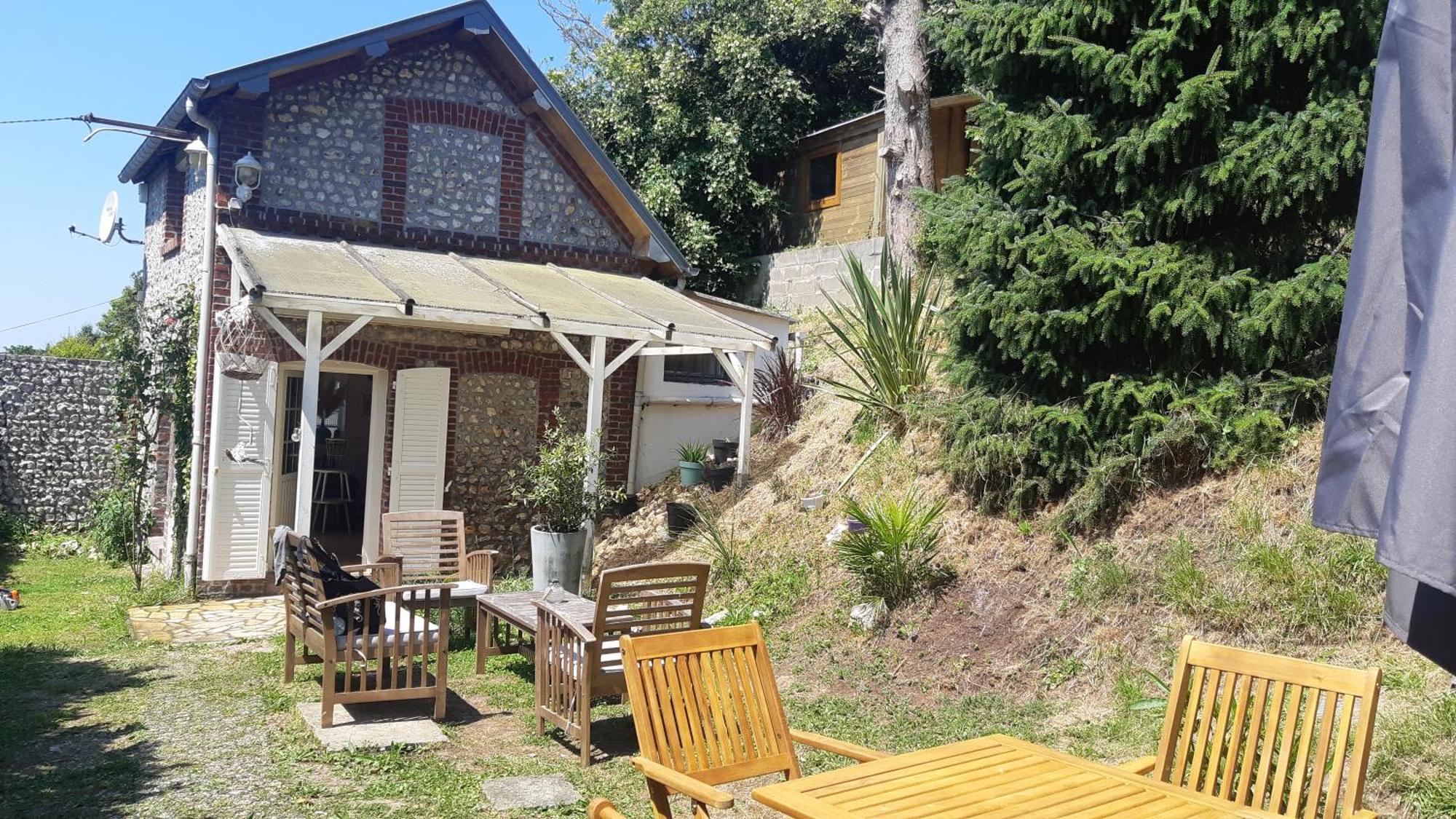 Chez Jeannine, Maison A Етрета Екстериор снимка